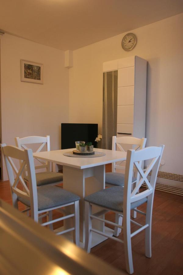 Studio Apartman Maria Čavle 외부 사진