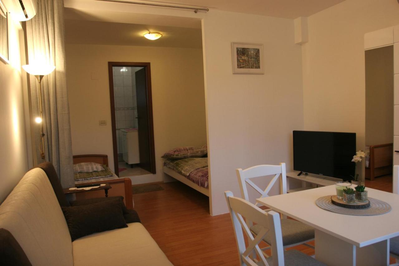 Studio Apartman Maria Čavle 외부 사진